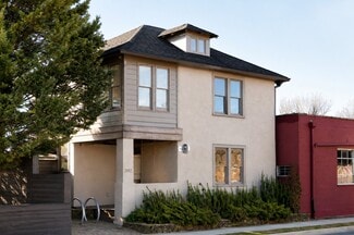 Plus de détails pour 202 Herndon St, Fredericksburg, VA - Bureau à vendre