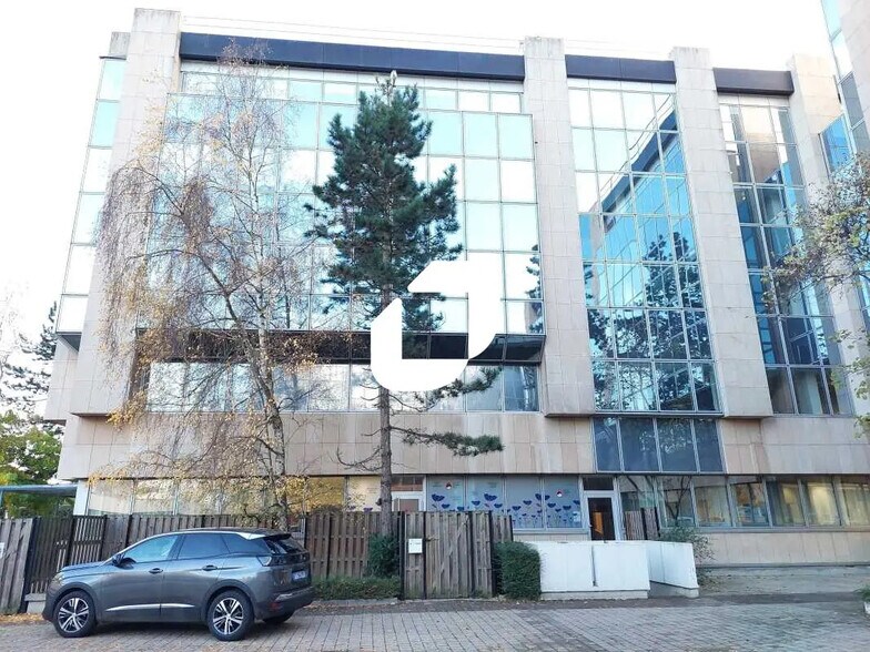 32-34 Avenue De L'Europe, Vélizy-Villacoublay à louer - Photo du bâtiment - Image 3 de 12