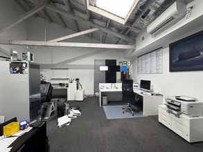 35 Doody St, Alexandria à louer Photo intérieure- Image 2 de 3