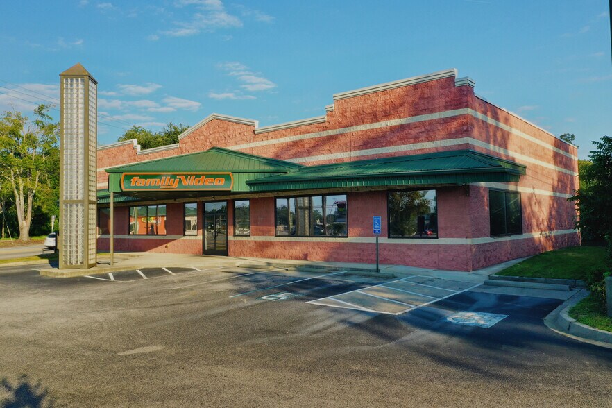 7 N Guignard Dr, Sumter, SC à louer - Photo du bâtiment - Image 2 de 5