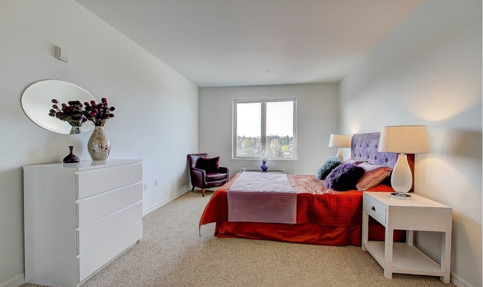 12345 NE 115TH Pl, Kirkland, WA à louer - Photo intérieure - Image 3 de 27