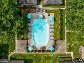 1027 Tivoli Cres, Virginia Beach, VA - Aérien  Vue de la carte - Image1