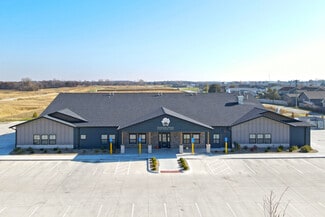 Plus de détails pour 403 N Grant Ave, Elkhart, IA - Spécialité à vendre