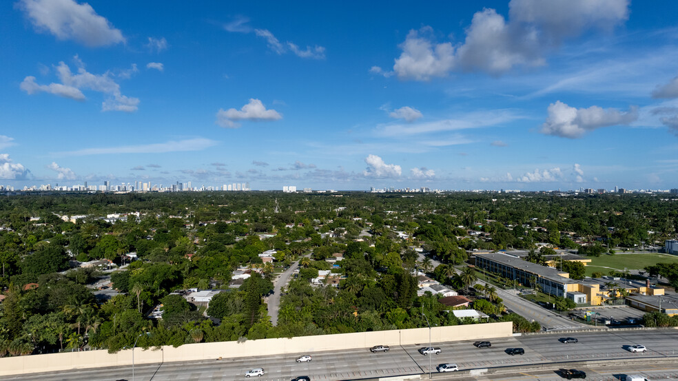 NE Corner Of Northwest 7th Ave, Miami, FL for sale - Building Photo - Image 1 of 6