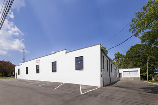 404 E Long Ave, Gastonia NC - Entrepôt