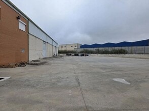 Avenida de la Constitución, 108, Casarrubios del Monte, Toledo for lease Interior Photo- Image 2 of 8