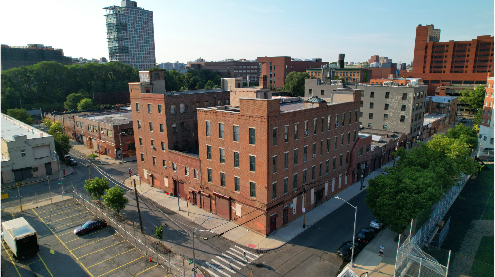 363-385 Rider Ave, Bronx, NY à vendre Photo du b timent- Image 1 de 7