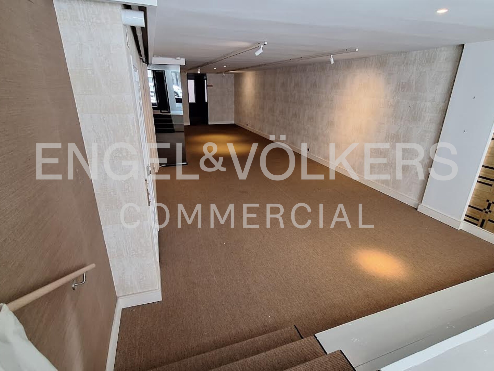 Calle de Serrano Anguita, 4, Madrid, Madrid for sale Interior Photo- Image 1 of 2
