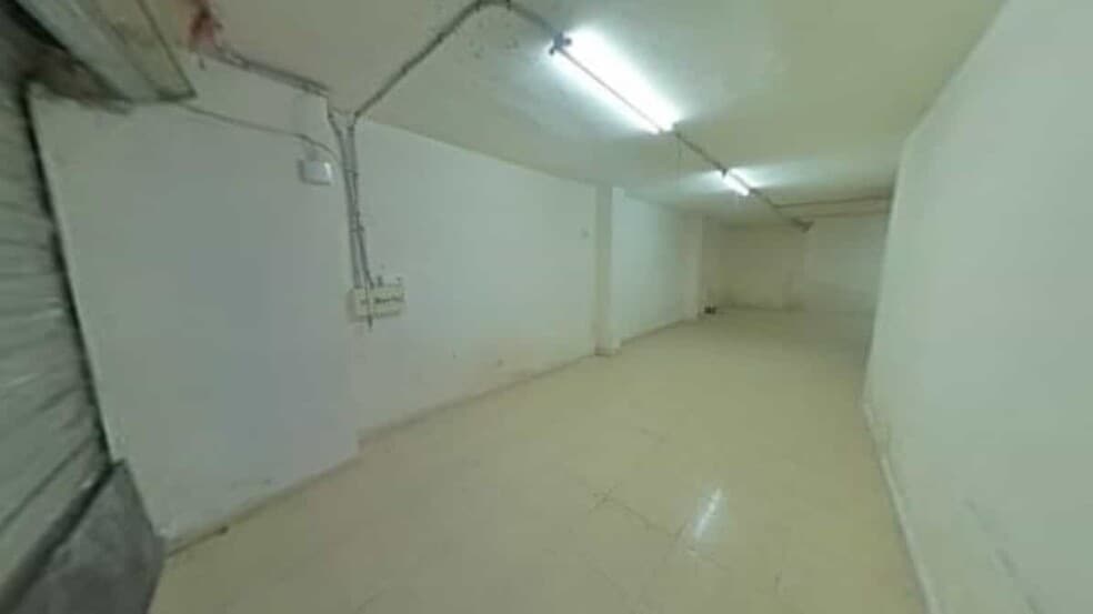 Retail in Baza for sale - Building Photo - Image 3 of 16