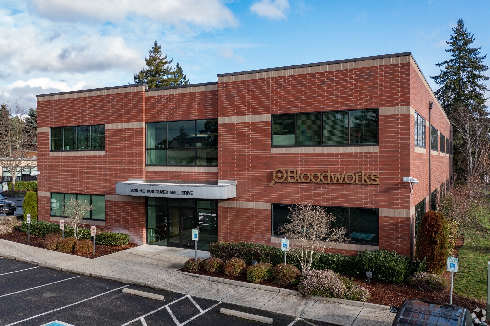9300 NE Vancouver Mall Dr, Vancouver, WA for lease Building Photo- Image 1 of 5