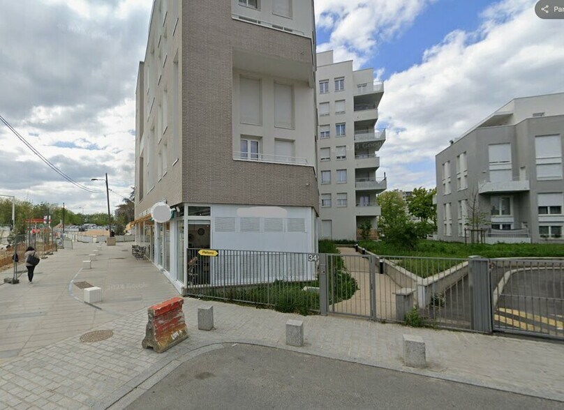 Retail in Evry Courcouronnes for sale - Building Photo - Image 1 of 1