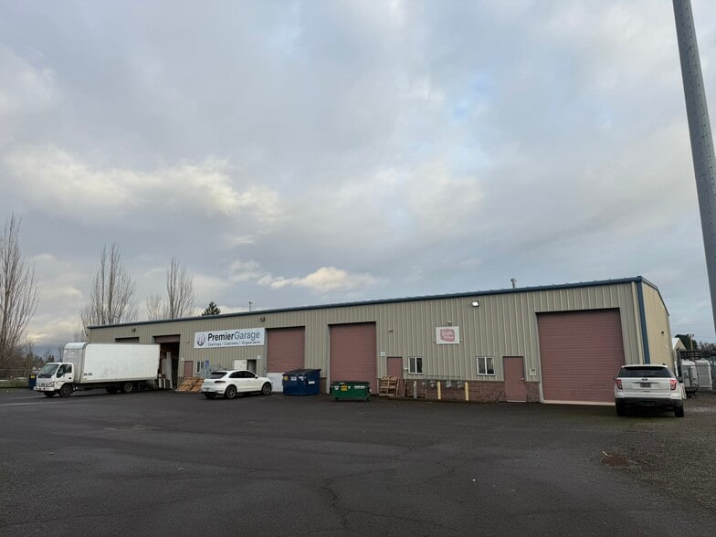 4222 25th Ave NE, Salem, OR for lease - Primary Photo - Image 1 of 6