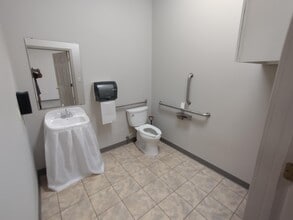 110 Central Greene Plz, Waynesburg, PA for lease Interior Photo- Image 2 of 22