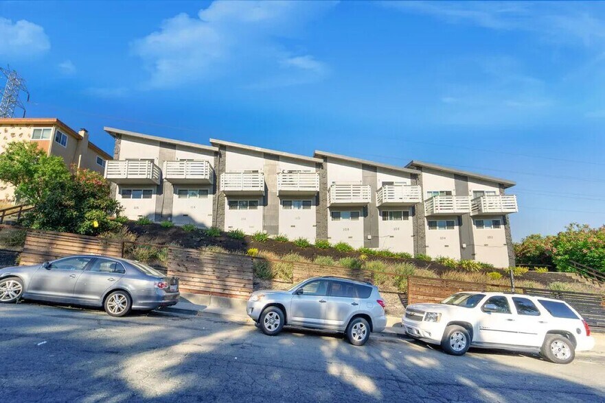 102-116 Avian Dr, Vallejo, CA à vendre - Photo du bâtiment - Image 2 de 21