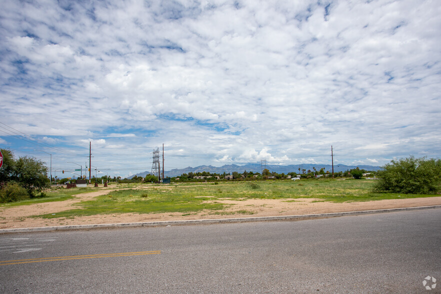 Tucson Blvd & Drexel Rd, Tucson, AZ à vendre - Photo du bâtiment - Image 1 de 1