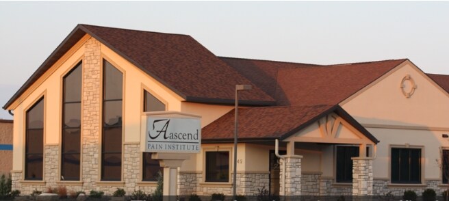 842 N Westhill Blvd, Appleton, WI for lease - Primary Photo - Image 1 of 2