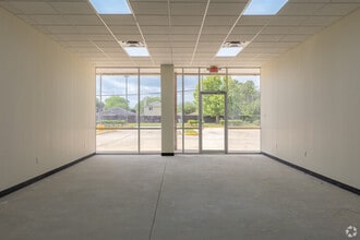 10130 Grant Rd, Houston, TX à louer Photo du bâtiment- Image 2 de 4