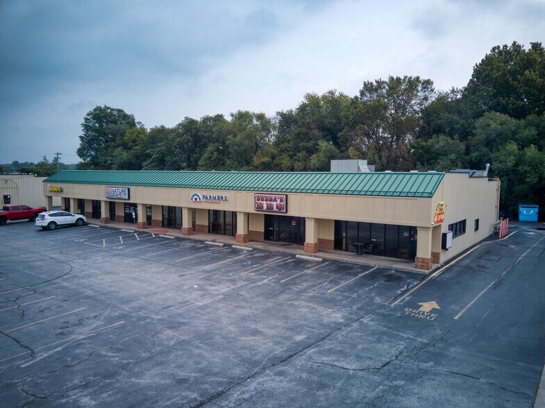 504-550 N West Byp, Springfield, MO à louer - Photo du bâtiment - Image 2 de 15