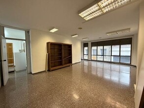 Bureau dans Sabadell, Barcelona à louer Photo intérieure- Image 1 de 9