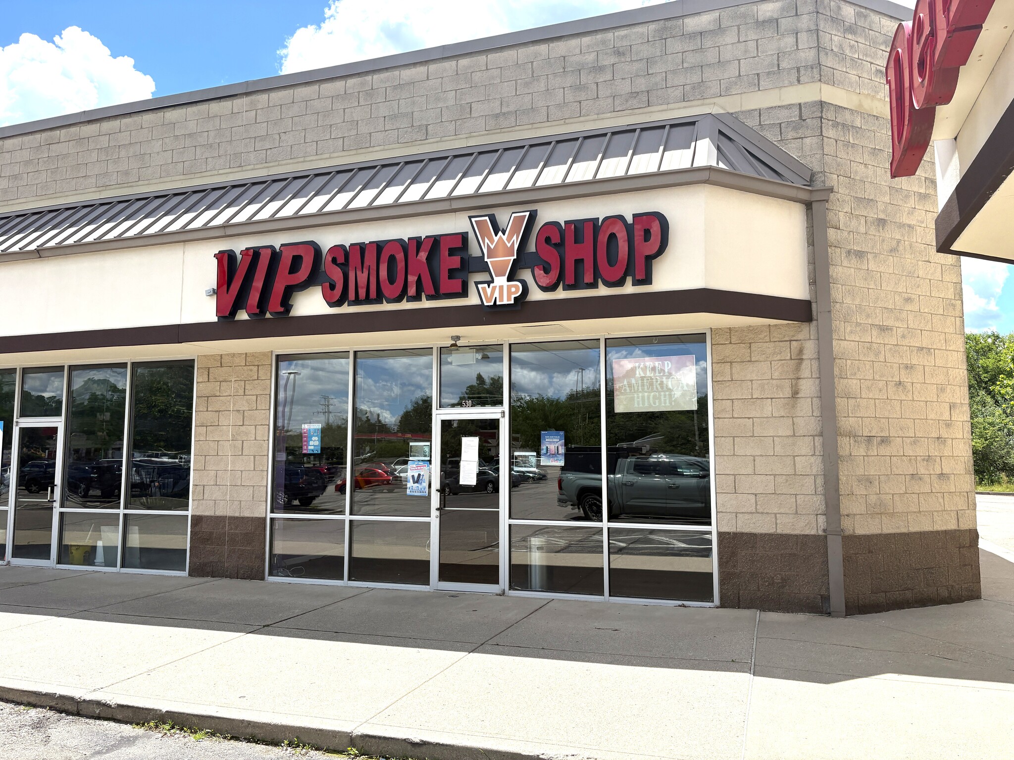 510-590 W Main St, New Lebanon, OH for lease Interior Photo- Image 1 of 6