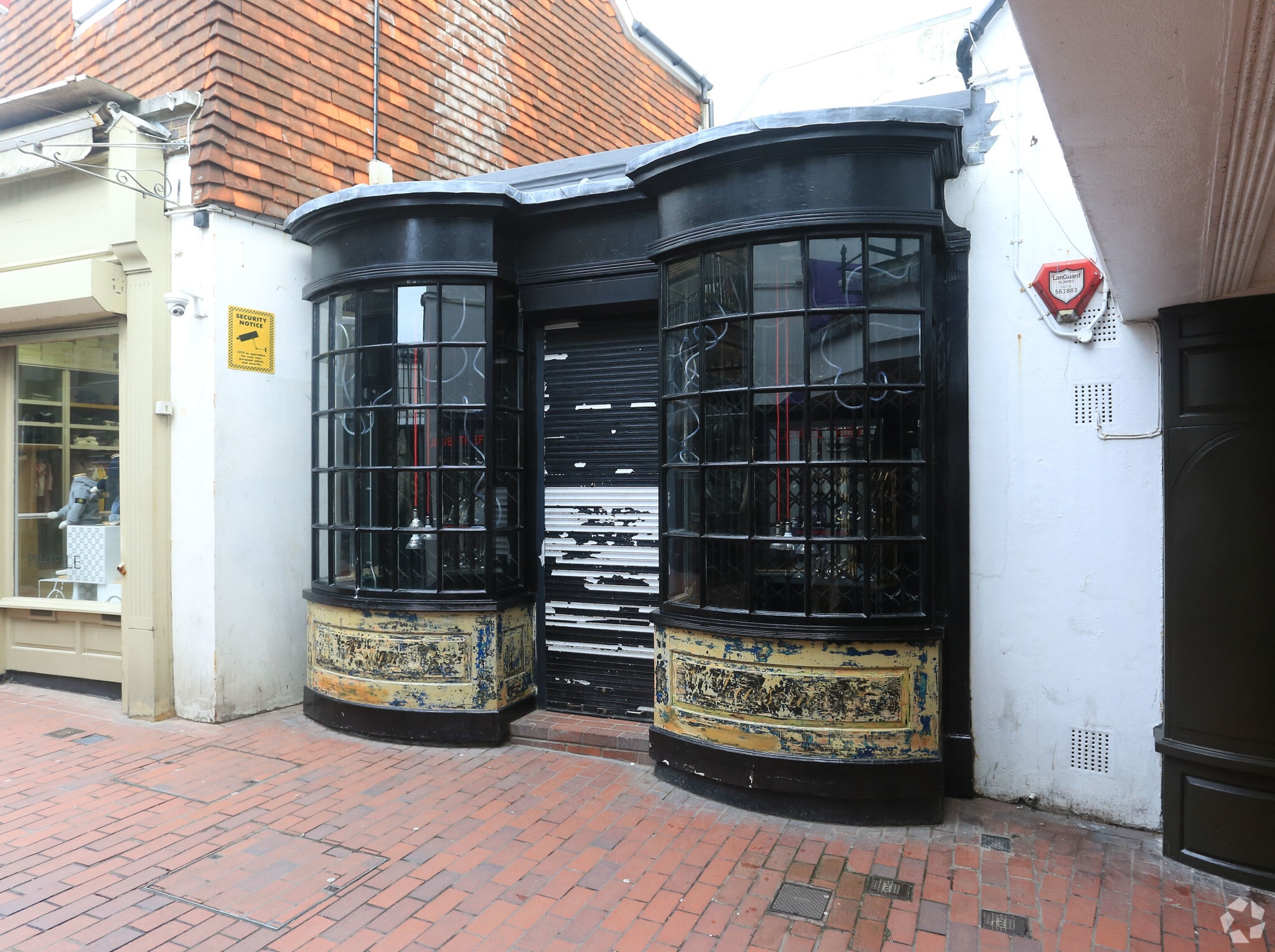 26 Dukes Ln, Brighton à louer Photo principale- Image 1 de 4