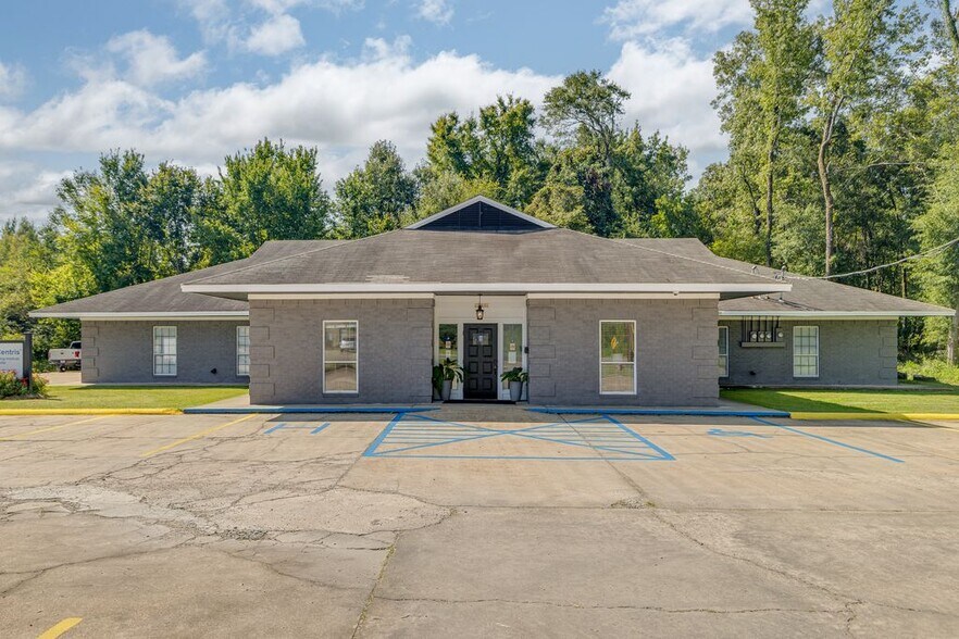 161 Christian Dr, Rayville, LA à vendre - Photo du bâtiment - Image 2 de 10