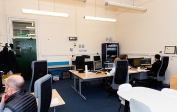 20 Pottery St, Greenock for lease Interior Photo- Image 1 of 3