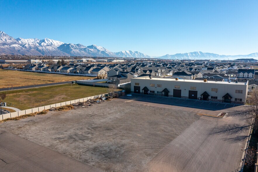 1491 W 500 N, Lindon, UT à vendre - Photo du bâtiment - Image 3 de 51