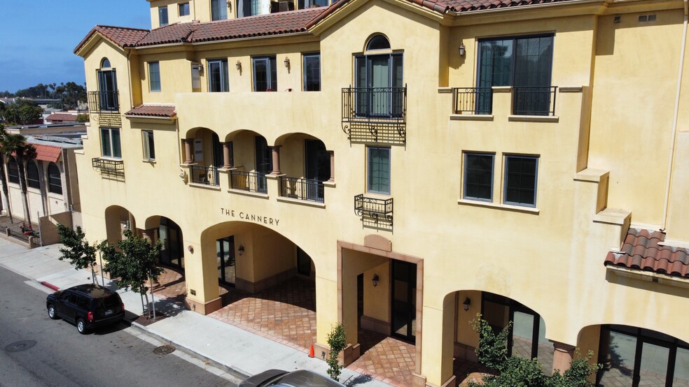 Office in Ventura, CA for sale - Building Photo - Image 1 of 1