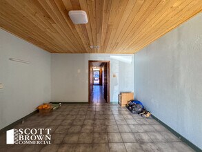 10420 Plano Rd, Dallas, TX for lease Interior Photo- Image 1 of 2