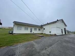 300 High St, Alexandria, TN for lease Building Photo- Image 1 of 13