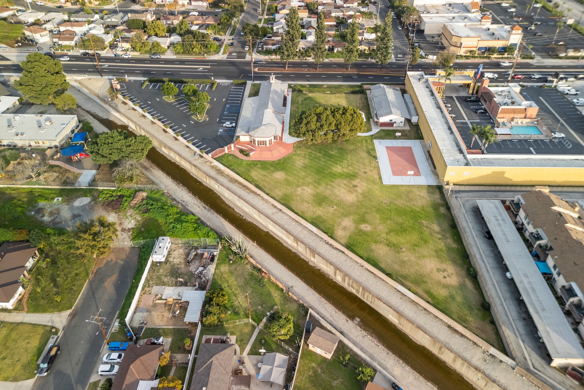 405 Azusa ave, West Covina, CA for sale Primary Photo- Image 1 of 2