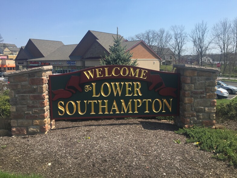 15-23 Bustleton Pike, Feasterville Trevose, PA for lease - Building Photo - Image 3 of 3