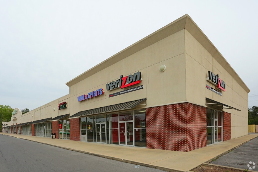 954 Gilbert Ferry Rd SE, Attalla, AL for lease - Primary Photo - Image 1 of 12