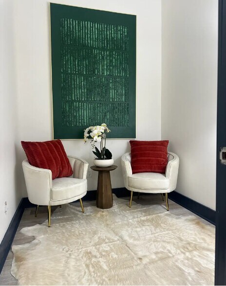 3930 Burbank Dr, Baton Rouge, LA à louer - Photo du bâtiment - Image 3 de 4