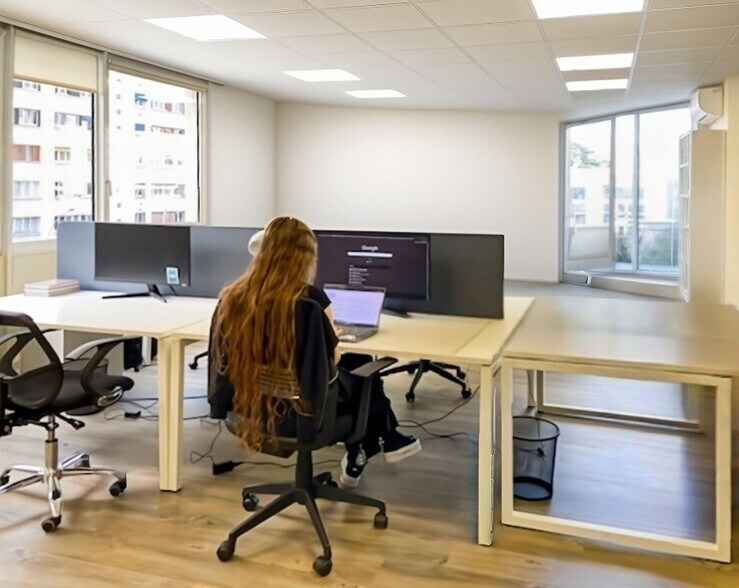 Office in Boulogne-Billancourt for lease - Building Photo - Image 3 of 6