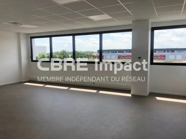 Flex dans Longvic à louer - Photo intérieure - Image 3 de 8