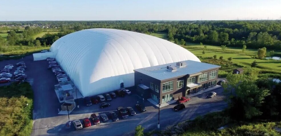 1485 Westbrook Rd, Kingston, ON à vendre - Photo du bâtiment - Image 2 de 4