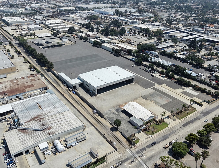 1313-1345 E Phillips Blvd, Pomona, CA for sale - Building Photo - Image 2 of 21