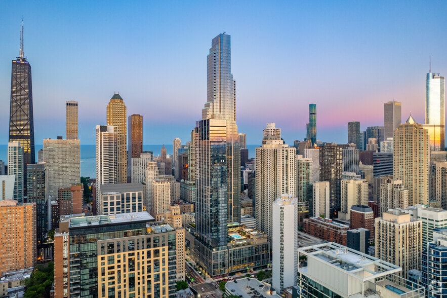 750 N State St, Chicago, IL for lease - Building Photo - Image 3 of 14