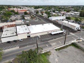 945 E Lindsay, Stockton, CA for sale Building Photo- Image 2 of 3