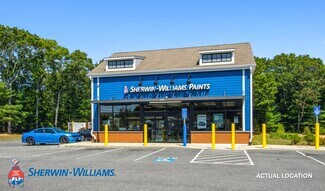 Plus de détails pour 413 Nathan Ellis Hwy, Mashpee, MA - Commerce de détail à vendre