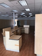 8428 Denton Hwy, Watauga, TX à louer Photo du bâtiment- Image 2 de 6