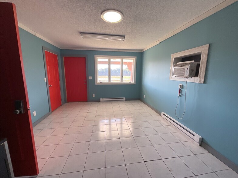 25300 S State Route D, Cleveland, MO à louer - Photo du bâtiment - Image 2 de 18