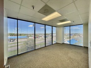 1340 W Tunnel Blvd, Houma, LA for lease Interior Photo- Image 2 of 6