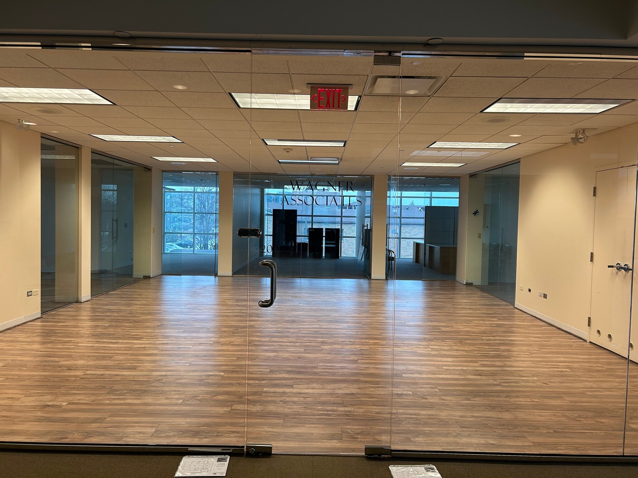 1725 N McGovern St, Highland Park, IL à louer Photo du bâtiment- Image 1 de 7