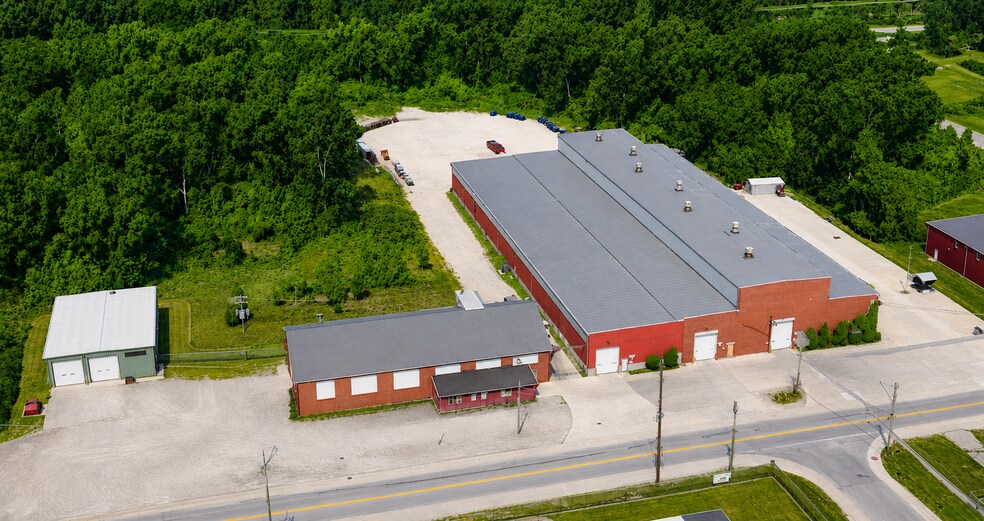 2420 Wills St, Marysville, MI for lease - Building Photo - Image 1 of 5