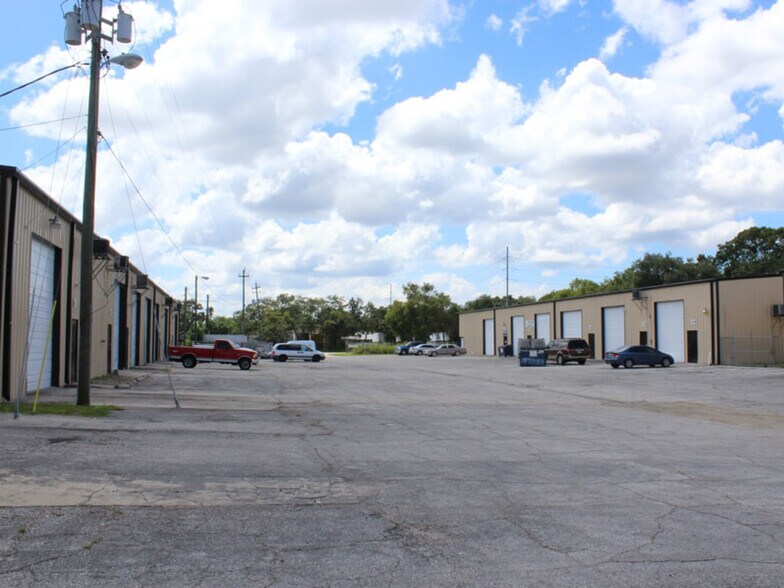 4302 E 10th Ave, Tampa, FL à louer - Photo du bâtiment - Image 2 de 7