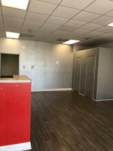 7040-7094 Read Blvd, New Orleans, LA for lease Building Photo- Image 1 of 2