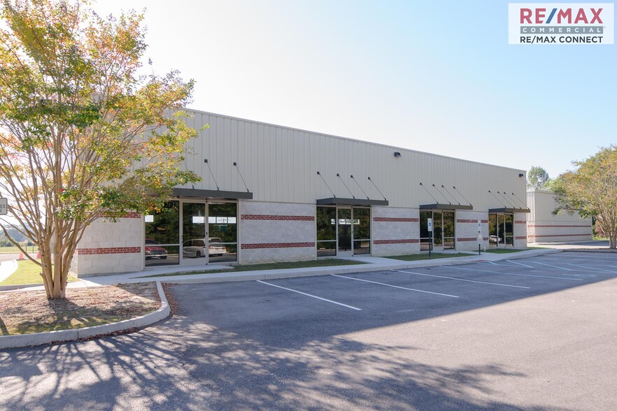 6420 Enterprise Court, Gloucester, VA for lease - Building Photo - Image 2 of 7